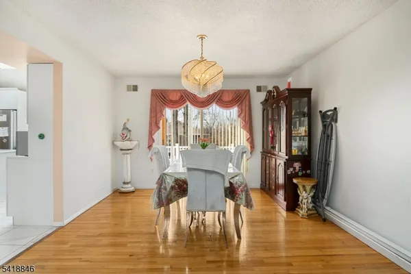 $1,089,000 | 81 Hastings Avenue, Nutley, NJ 07110