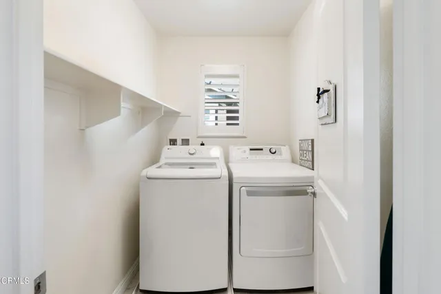 $939,900 | 668 Whalen Way, Oxnard, CA 93036