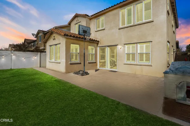 $939,900 | 668 Whalen Way, Oxnard, CA 93036