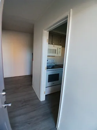 $1,500 | 121 Roy Street, Magnolia, TX 77354