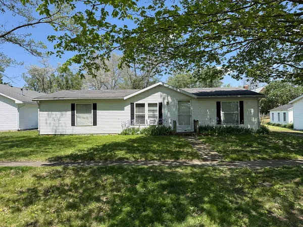$49,900 | 155 East Concord Street, Sheldon, IL 60966