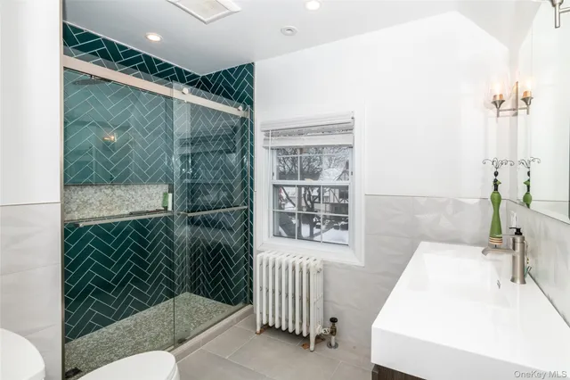 $1,150,000 | 18 Bailey Place, New Rochelle, NY 10801