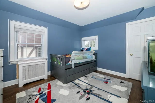 $1,150,000 | 18 Bailey Place, New Rochelle, NY 10801