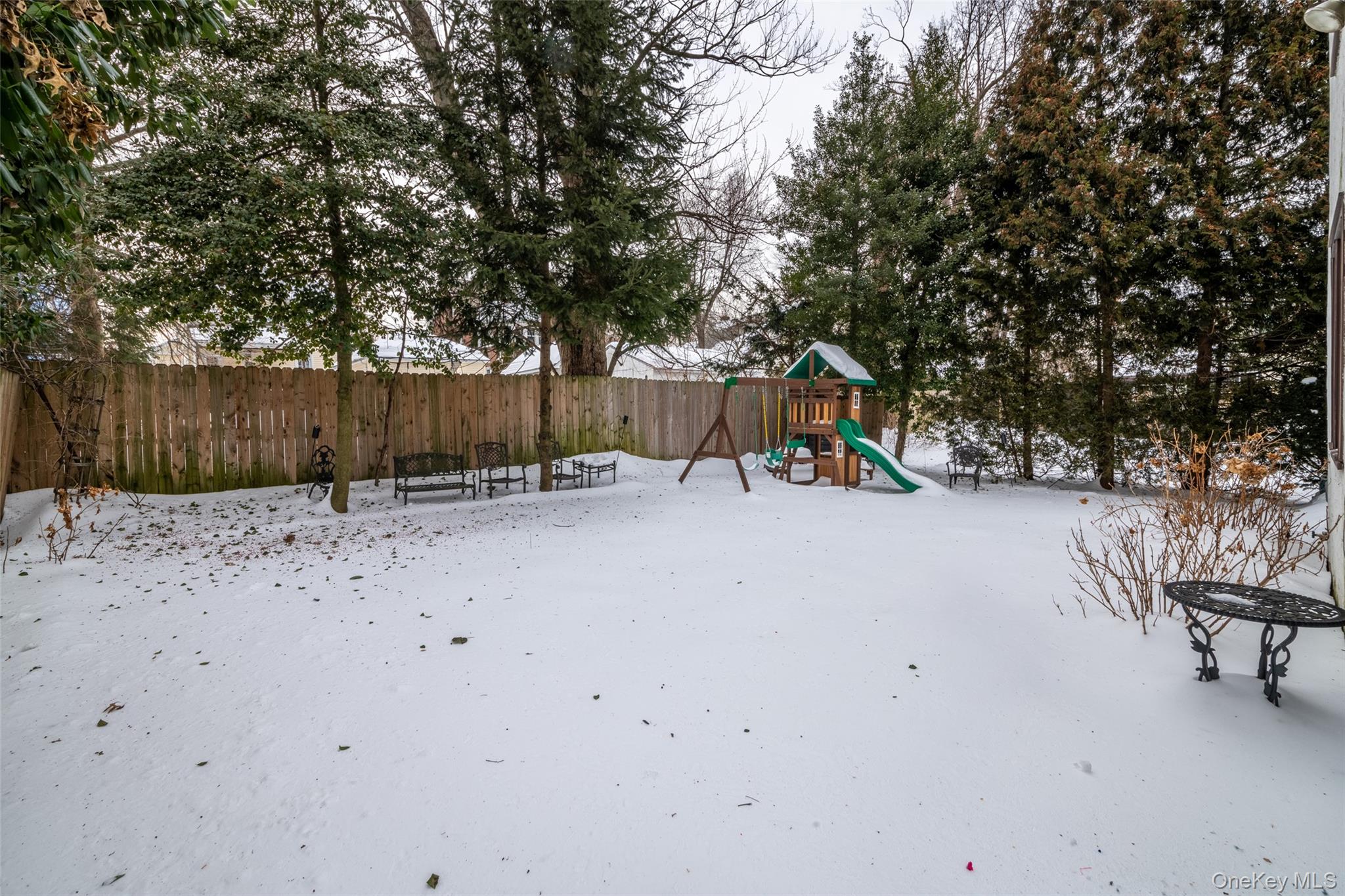 18 Bailey Place New Rochelle, NY 10801 - Photo 23 of 24