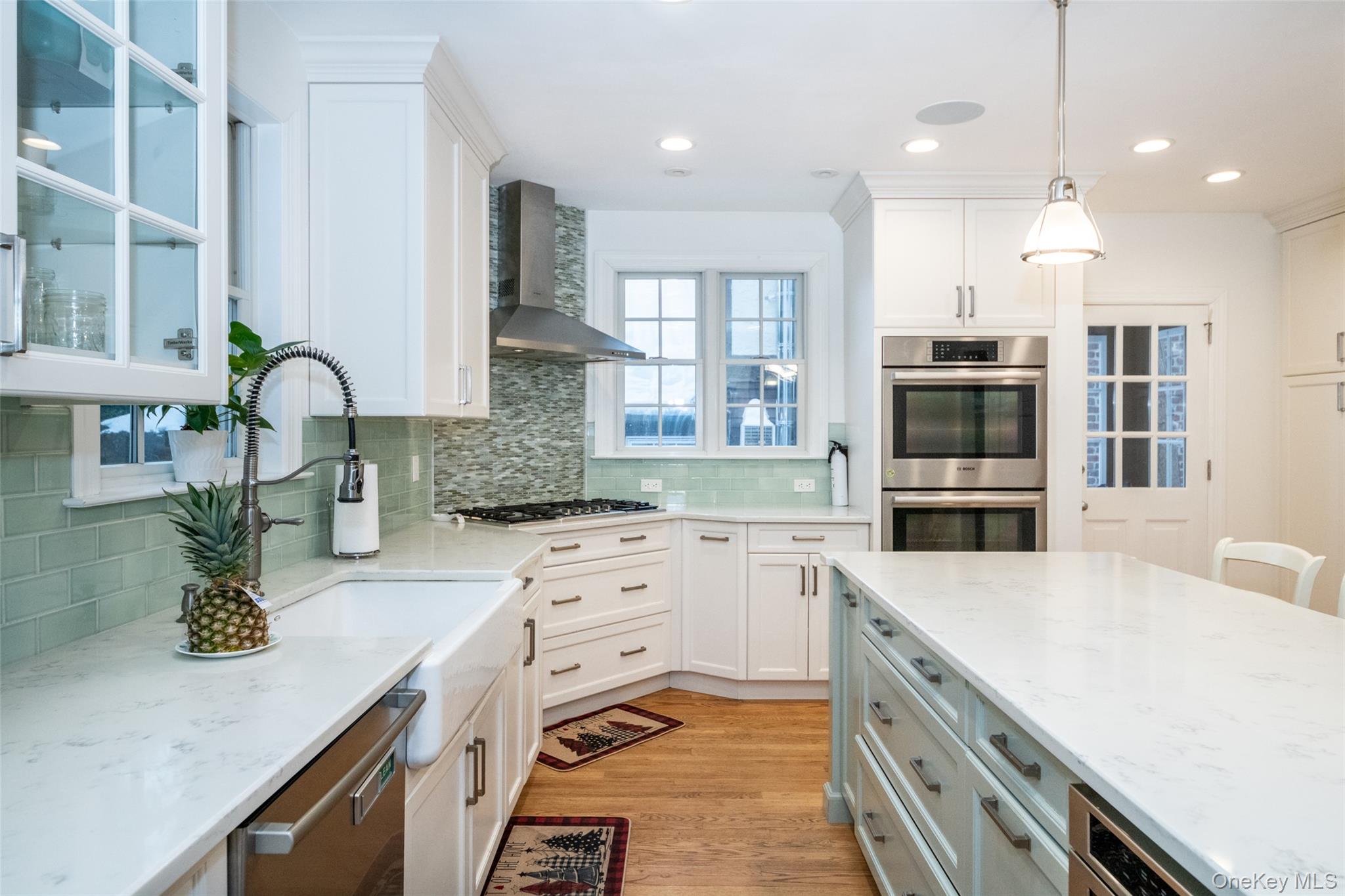 18 Bailey Place New Rochelle, NY 10801 - Photo 5 of 24