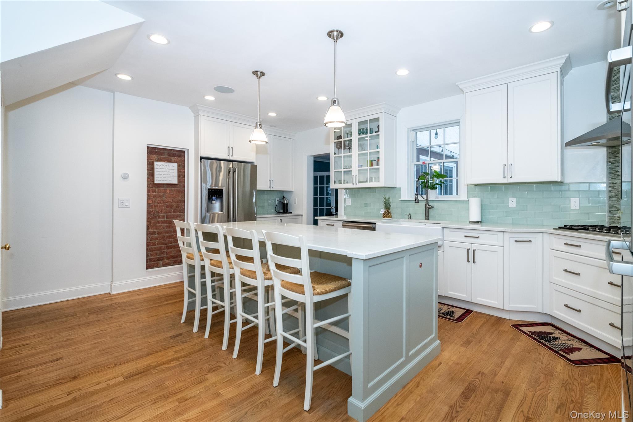 18 Bailey Place New Rochelle, NY 10801 - Photo 6 of 24