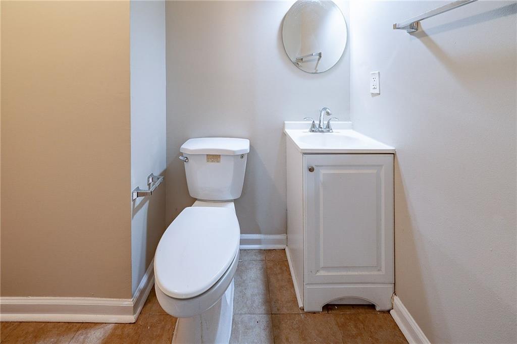 3738 Larkspur Terrace Decatur, GA 30032 - Photo 10 of 25