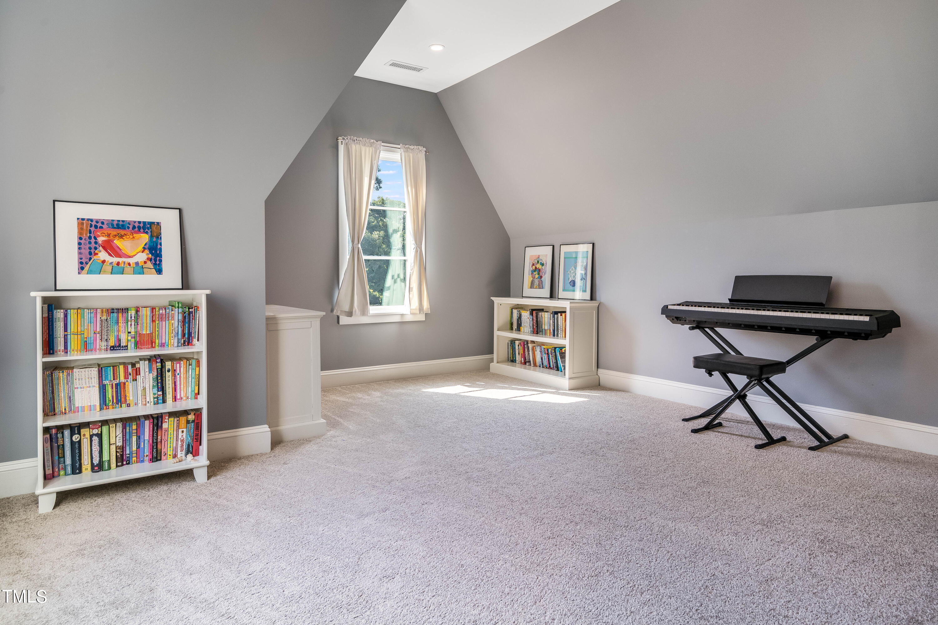 833 Woodburn Road Raleigh, NC 27605 - Photo 19 of 34 Bonus