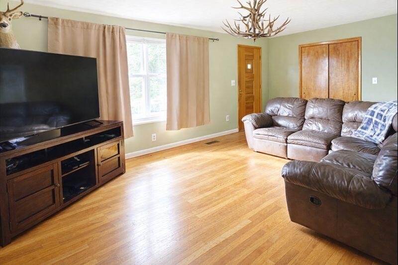 3620 Willow Neave Road Brooksville, KY 41004 - Photo 2 of 26 Gallery Image 2