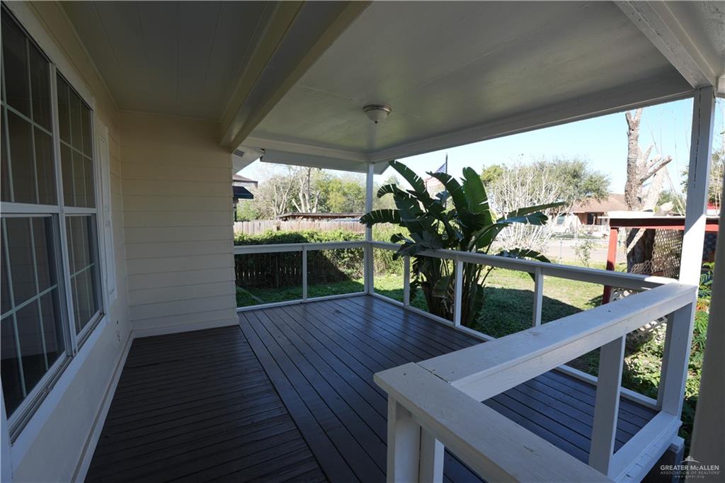 1006 East 23rd Street Weslaco, TX 78596 - Photo 4 of 9 a view of outdoor space with seating space