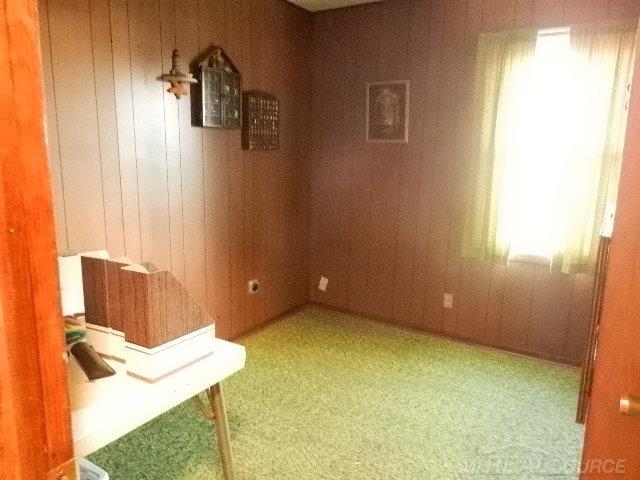 14904 Frazho Road Warren, MI 48089 - Photo 19 of 37 Bedroom 2