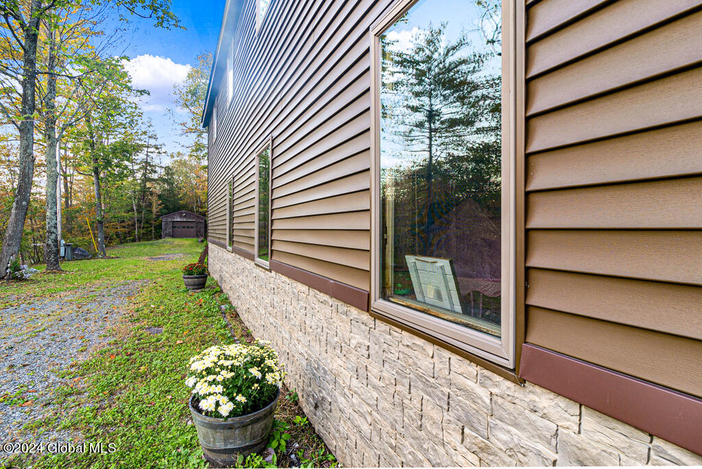 522 Starr Road Coeymans, NY 12143 - Photo 3 of 53 LA9A2912