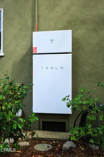 $1,690,000 | 847 Eaton Drive, Pasadena, CA 91107