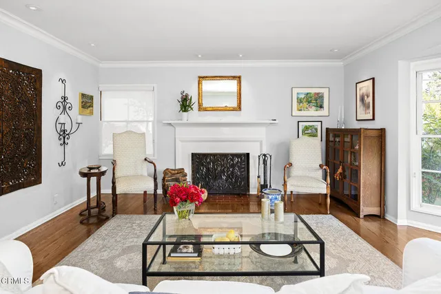 a view of a dining room and livingroom view