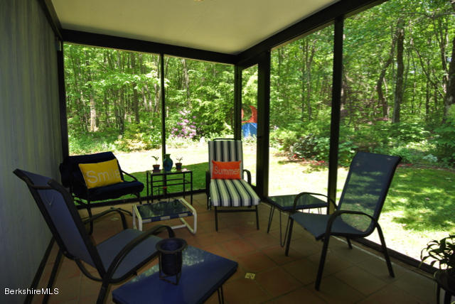 161 Reservoir Road Richmond, MA 01254 - Photo 13 of 35 DSC_5536