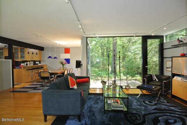 161 Reservoir Road Richmond, MA 01254 - Photo 4 of 35 DSC_5521