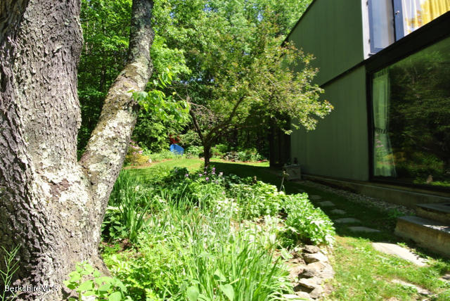 161 Reservoir Road Richmond, MA 01254 - Photo 33 of 35 DSC_5599