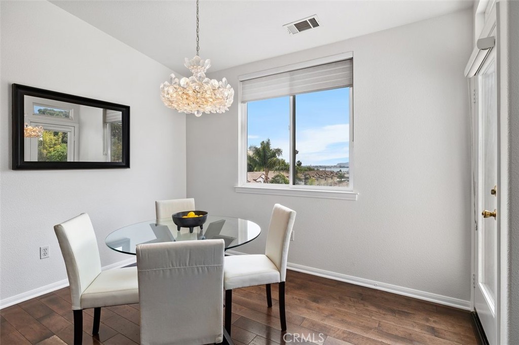 3184 Harbor Ridge Lane San Diego, CA 92103 - Photo 15 of 42