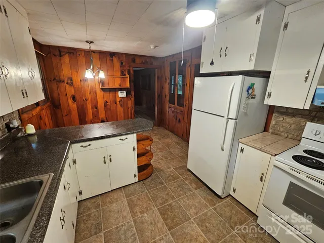 $233,900 | 573 Uptons Landing Road, Unit 79, Marion, NC 28752