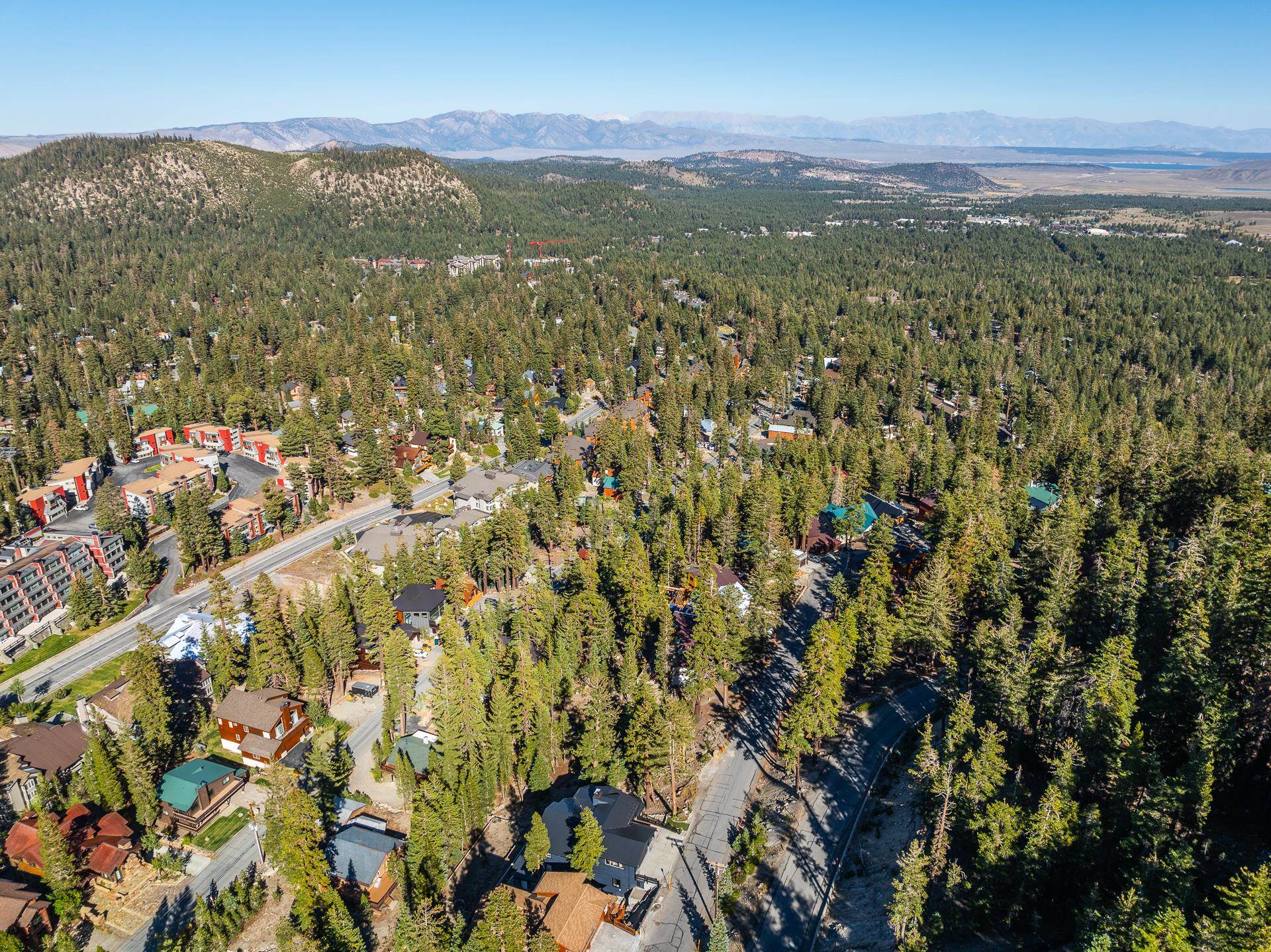 464 John Muir Road Mammoth Lakes, CA 93546 - Photo 26 of 27 a view of a city with mountains in the background