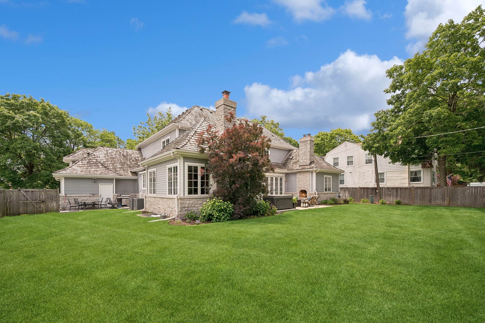 2548 Glenview Road Glenview, IL 60025 - Photo 34 of 39 a front view of house with yard and green space