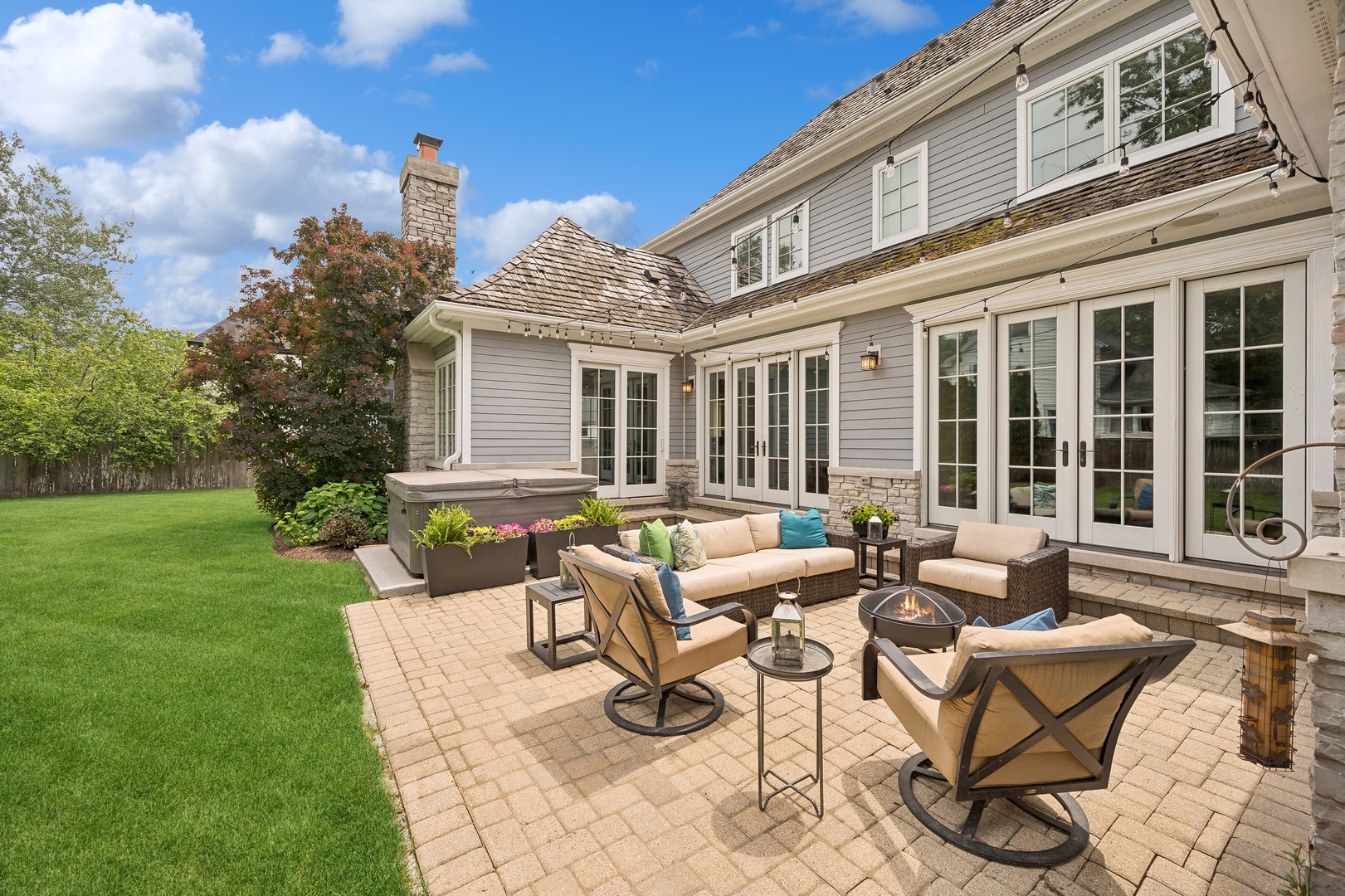 2548 Glenview Road Glenview, IL 60025 - Photo 36 of 39 a view of a house with backyard sitting area and garden