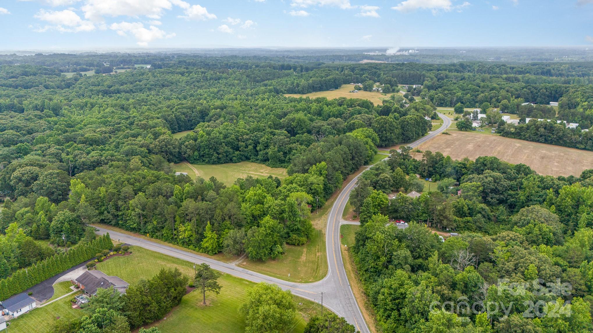 2437 Wilson Road Linwood, NC 27299 - Photo 6 of 48 Gallery Image 6