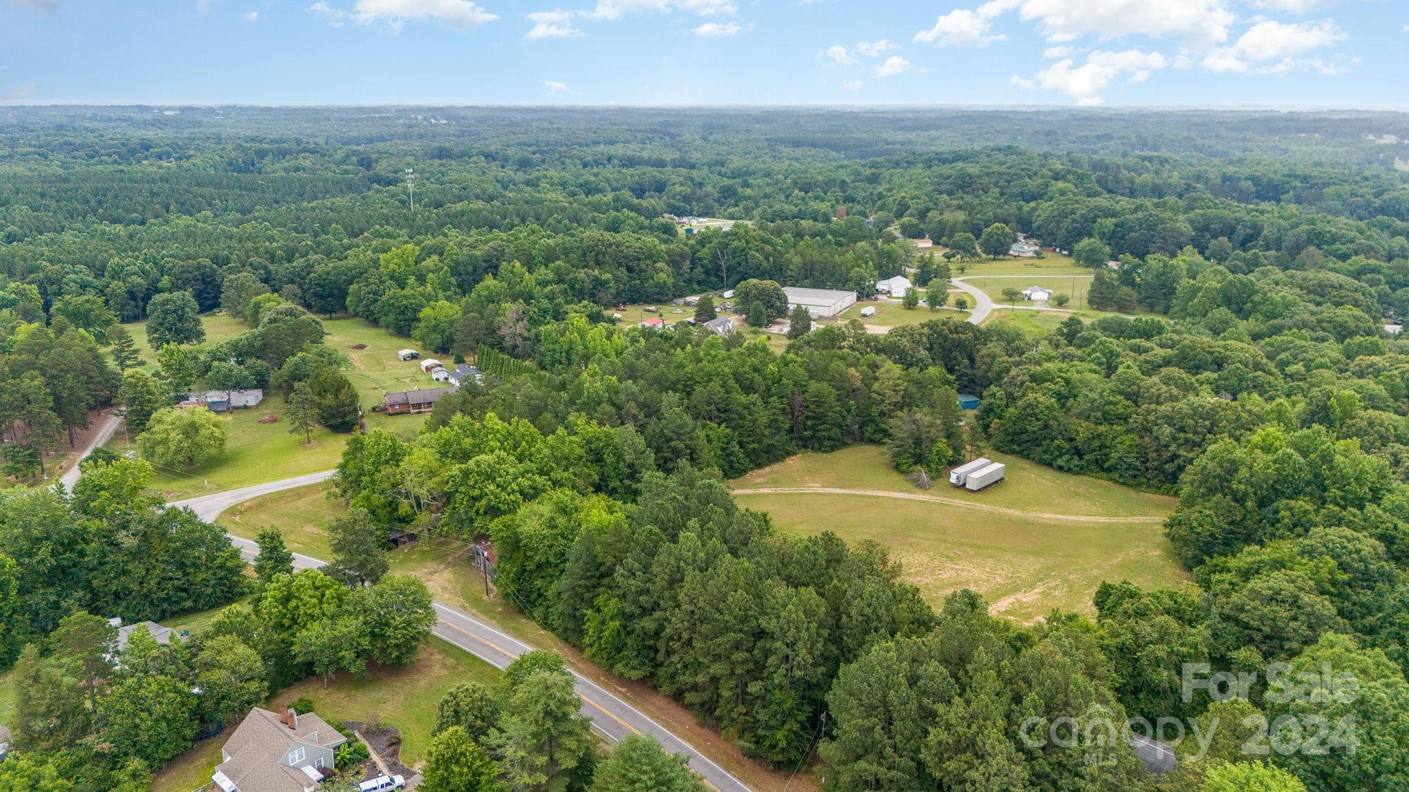2437 Wilson Road Linwood, NC 27299 - Photo 7 of 48 Gallery Image 7