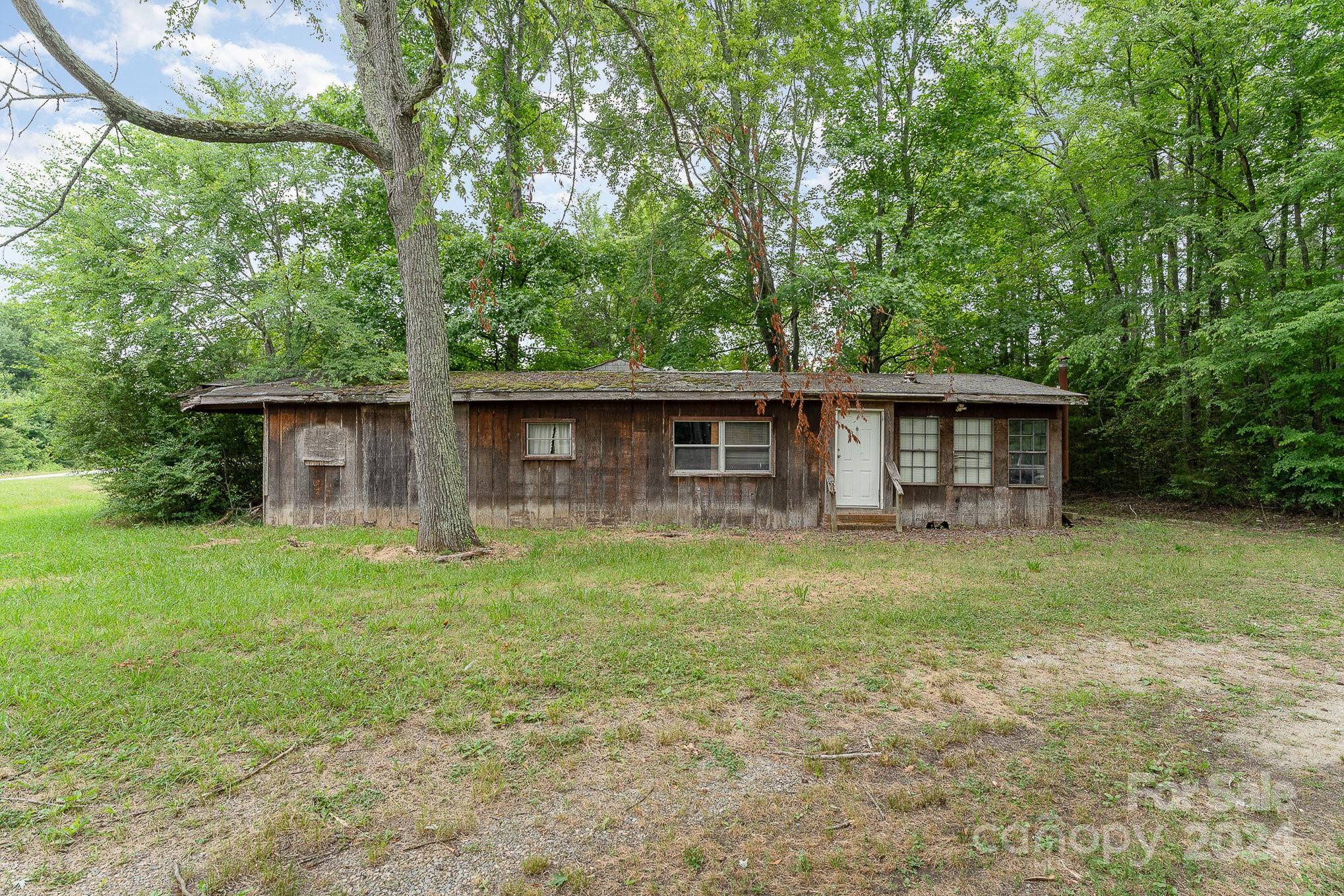 2437 Wilson Road Linwood, NC 27299 - Photo 9 of 48 Gallery Image 9