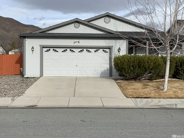 $2,075 | 17725 Davenport Lane, Reno, NV 89508