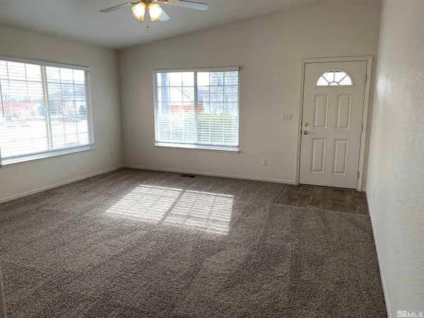 $2,075 | 17725 Davenport Lane, Reno, NV 89508