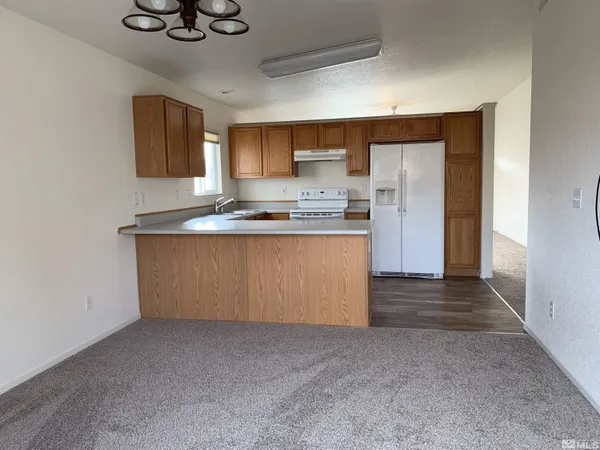 $2,075 | 17725 Davenport Lane, Reno, NV 89508