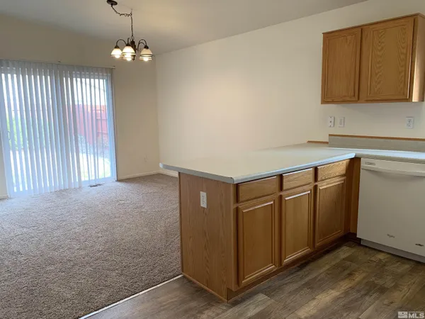 $2,075 | 17725 Davenport Lane, Reno, NV 89508
