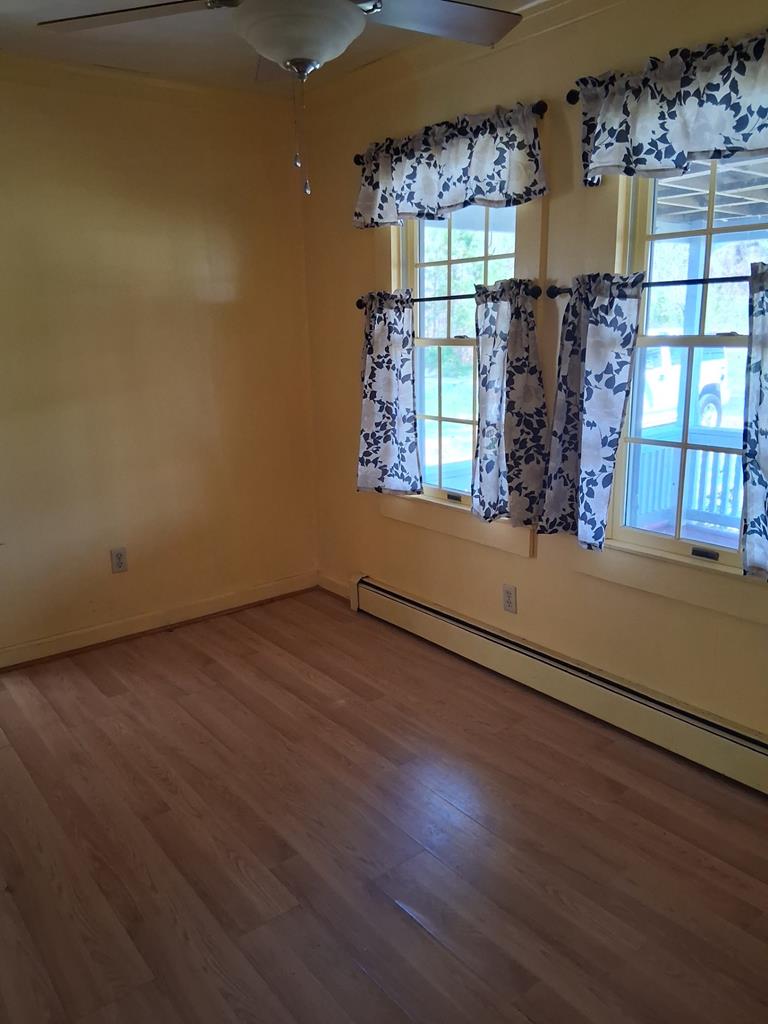24008 Bennett Street Parksley, VA 23421 - Photo 12 of 33