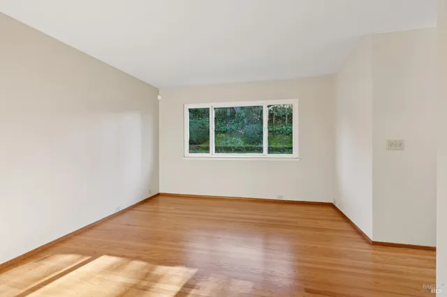 $975,000 | 561 Olive Avenue, Novato, CA 94945