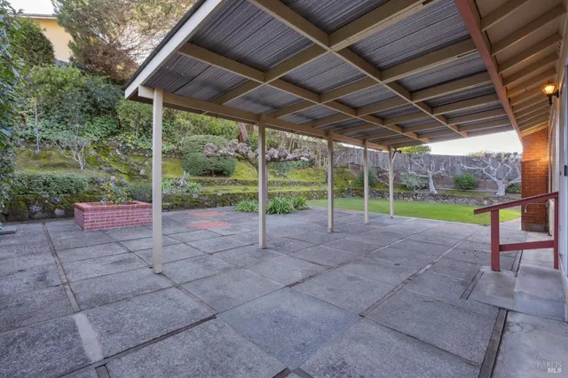 $975,000 | 561 Olive Avenue, Novato, CA 94945