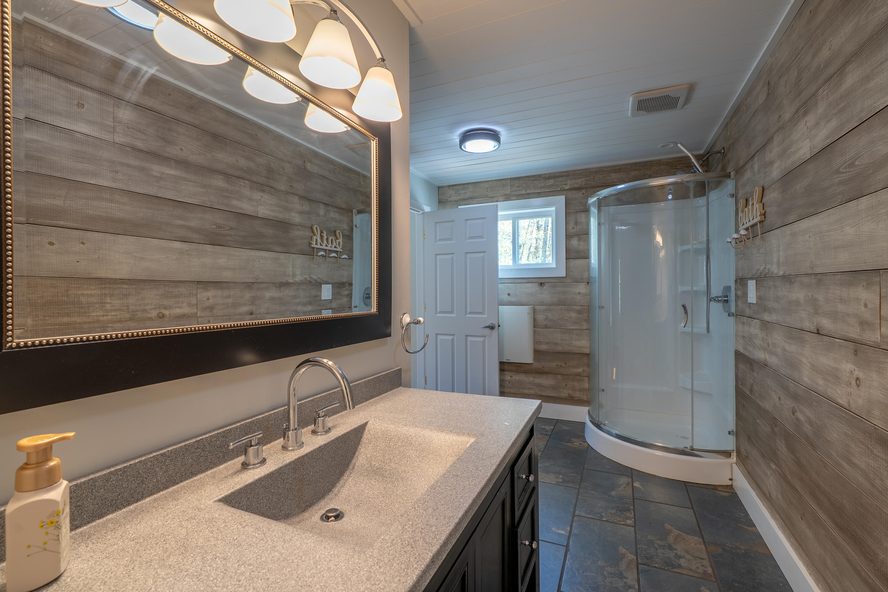 46 Silver Ridge Bangor, ME 04401 - Photo 19 of 44 46SilverRidge-23