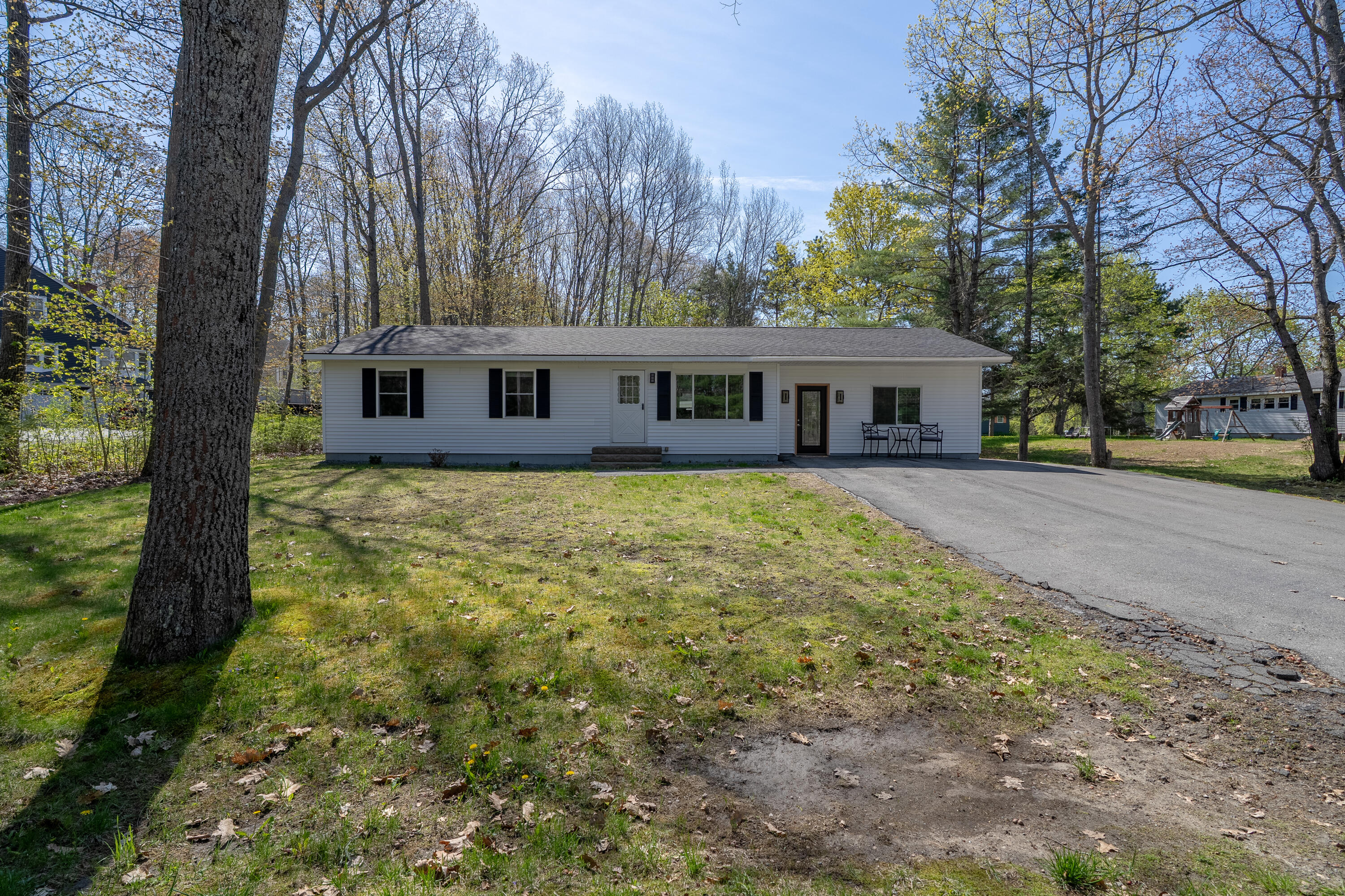 46 Silver Ridge Bangor, ME 04401 - Photo 2 of 44 46SilverRidge