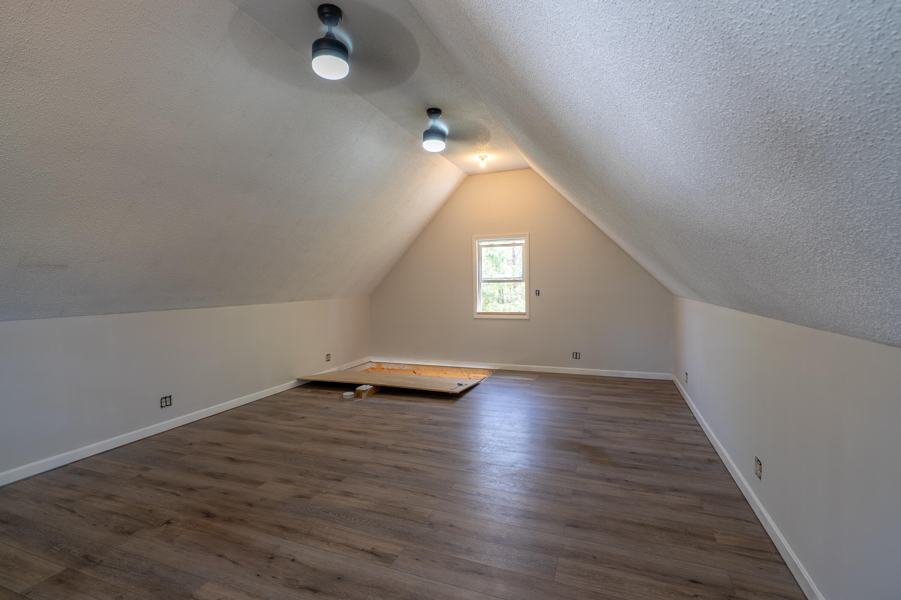 46 Silver Ridge Bangor, ME 04401 - Photo 38 of 44 46SilverRidge-40