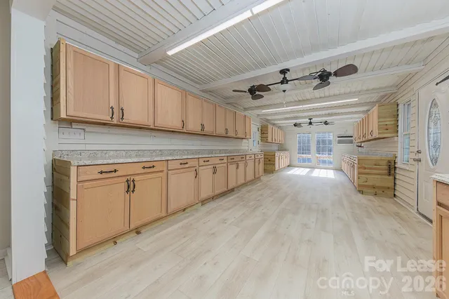 $2,000 | 110 Mendover Drive, Jacksonville, NC 28546