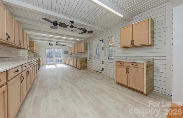 $2,000 | 110 Mendover Drive, Jacksonville, NC 28546