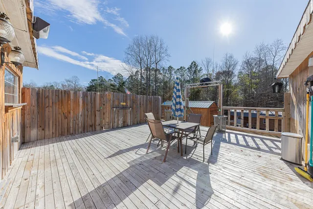 $2,000 | 110 Mendover Drive, Jacksonville, NC 28546