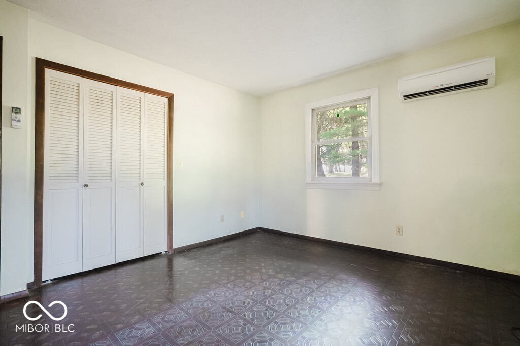 7433 North Raider Road Middletown, IN 47356 - Photo 12 of 22 Gallery Image 12
