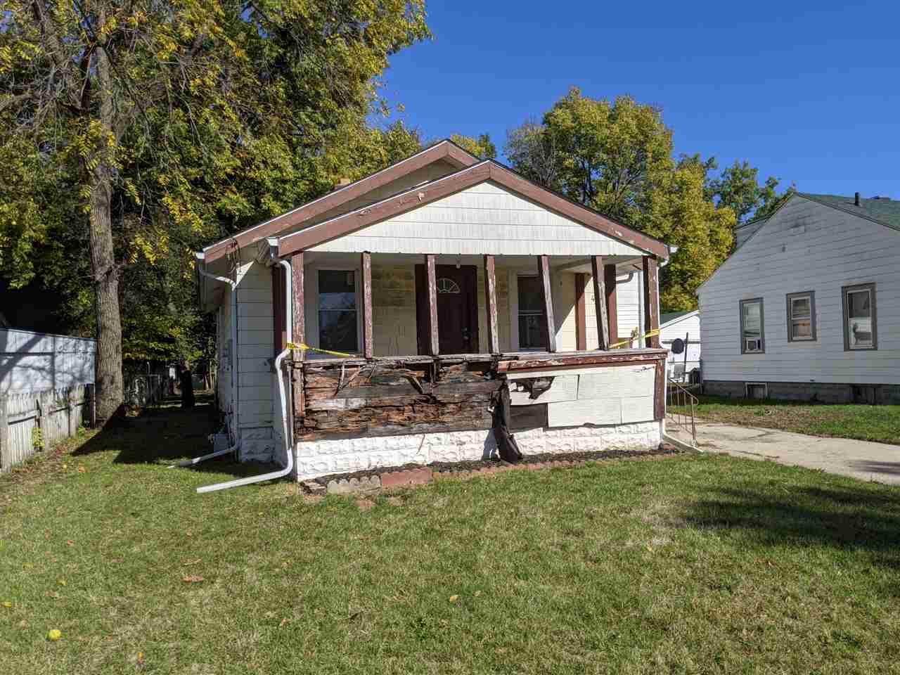 430 Barry Road Rockford, IL 61109 - Photo 2 of 13 a front view of a house with a yard