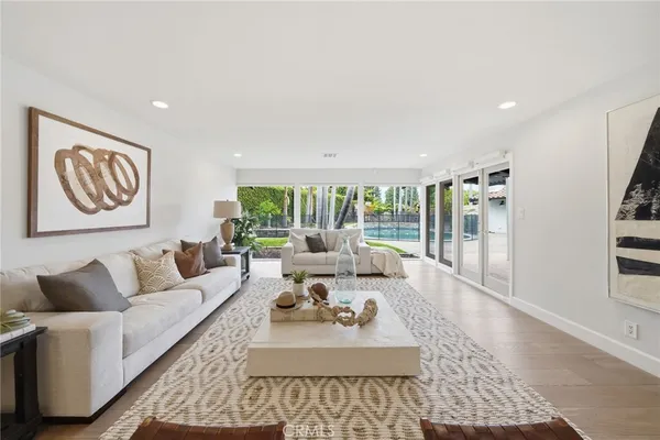 $3,150,000 | 900 Paloma Place, Fullerton, CA 92835