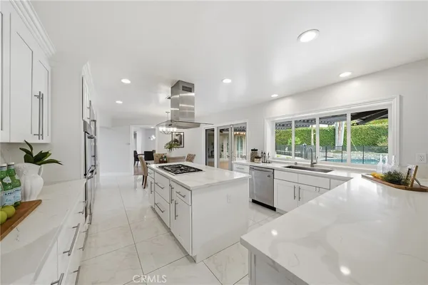 $3,150,000 | 900 Paloma Place, Fullerton, CA 92835