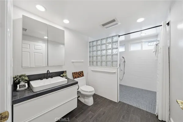 $3,150,000 | 900 Paloma Place, Fullerton, CA 92835