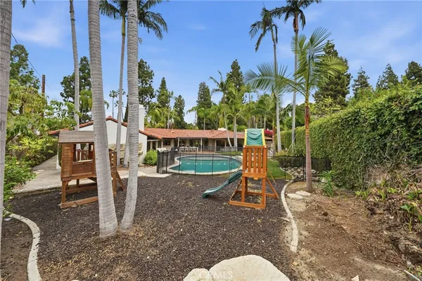 $3,150,000 | 900 Paloma Place, Fullerton, CA 92835