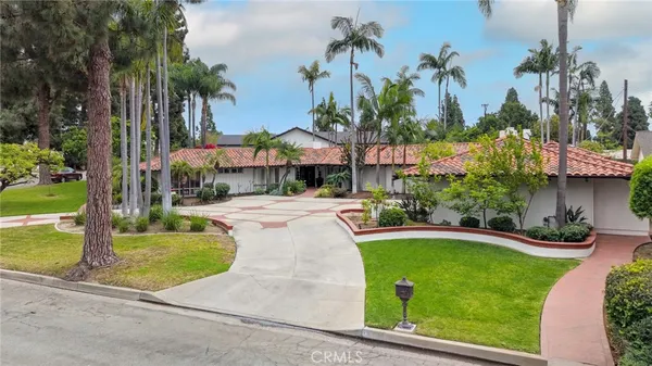 $3,150,000 | 900 Paloma Place, Fullerton, CA 92835
