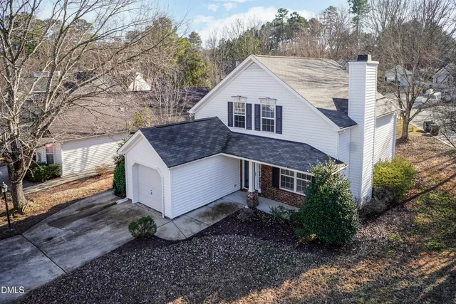 $374,999 | 2 Tinsbury Place, Durham, NC 27713